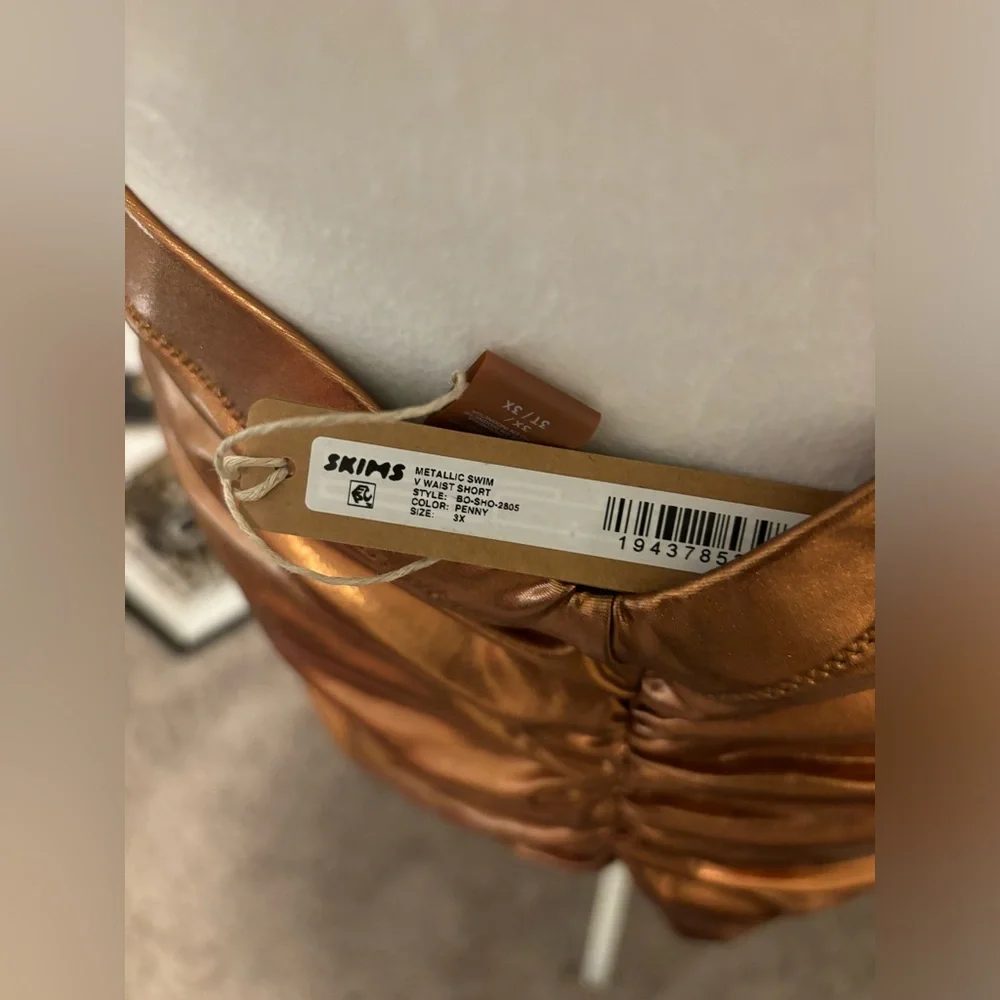 SKIMS METALLIC SWIM V-WAIST SHORT / PENNY / 3X NWT